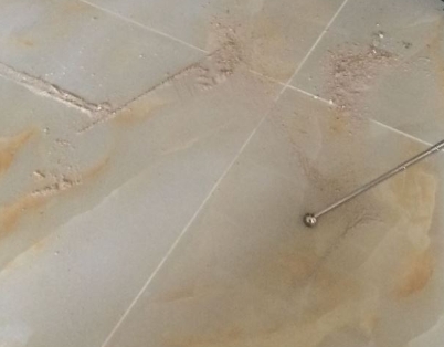 汉南瓷砖空鼓维修公司分享粘合剂选择不当在瓷砖铺贴过程中可能导致以下问题